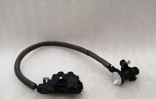Mercedes-Benz E C207 W207 Tailgate boot lock/latch motor A2047500485