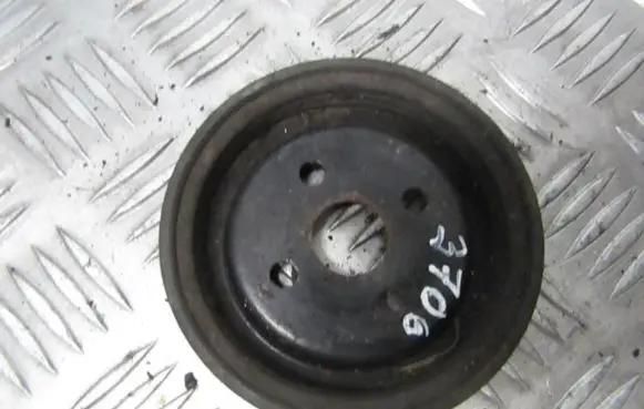 Mitsubishi Galant Power steering pump pulley 