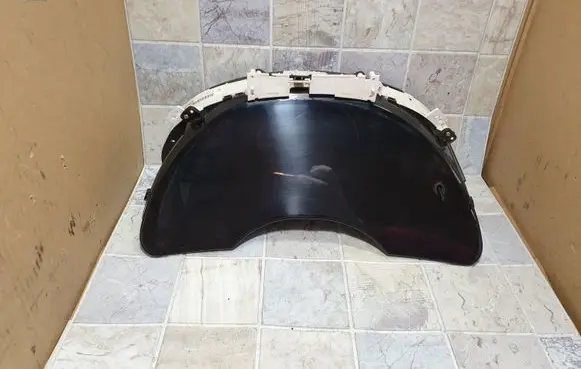 Chrysler Pacifica Speedometer (instrument cluster) P05082902AB TN257420 TN2574204232
