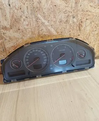 Speedometer (instrument cluster)