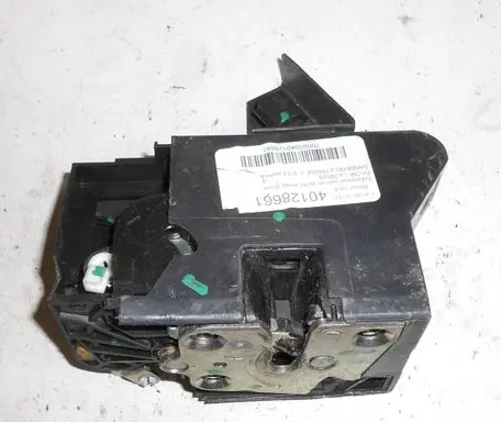 Dacia Sandero Front door lock 805026816RG