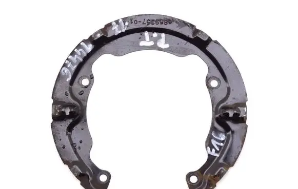 BMW X6 F16 Rear brake disc plate dust cover 6859257