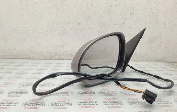 Volkswagen PASSAT B6 Front door electric wing mirror 3C0857933