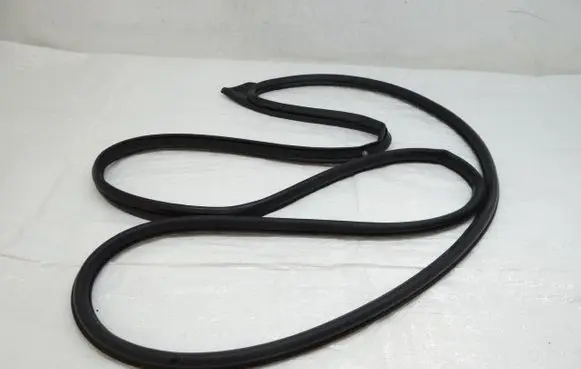 Citroen C4 Aircross Front door rubber seal 