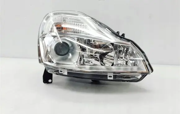 Renault Modus Headlight/headlamp 8200658387