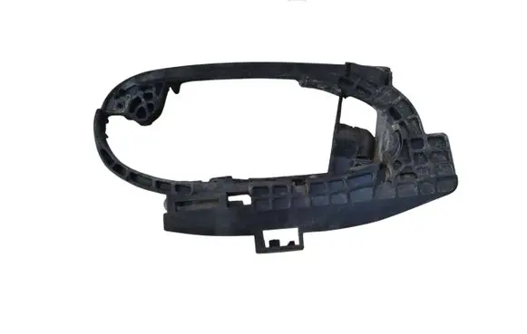 BMW 7 E65 E66 Rear door exterior handle/bracket 7013704