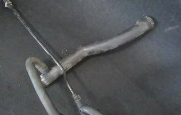 Volkswagen Golf V Engine coolant pipe/hose 03c121065b