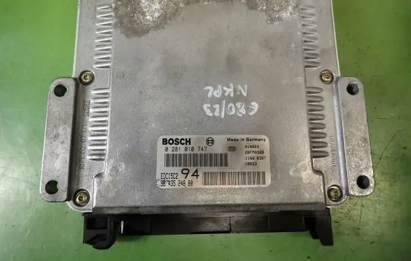 Peugeot 307 Engine control unit/module ECU
