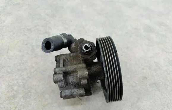 Citroen Jumper Power steering pump 9645653580