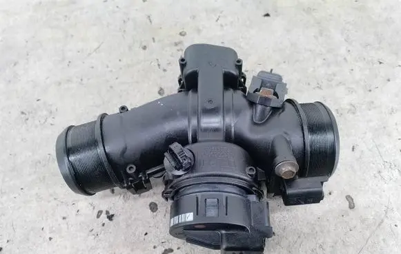 Citroen C4 Grand Picasso Throttle body valve 9660030480