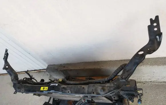 Nissan Qashqai Radiator set 