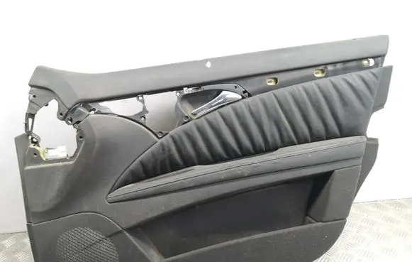 Mercedes-Benz E W211 Front door card panel trim A2117202071