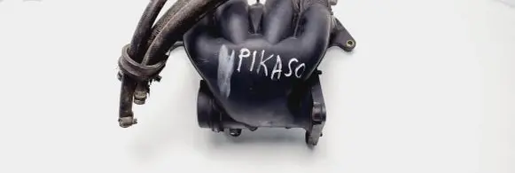 Citroen Xsara Picasso Intake manifold 9629740680 9629740780