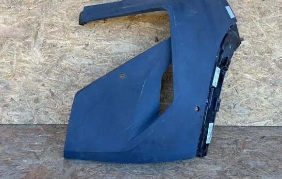 BMW XM Front bumper corner part panel trim 9852111 B004519