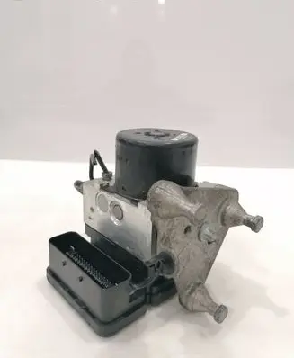 Mercedes-Benz SLK R172 ABS Pump A1729014100