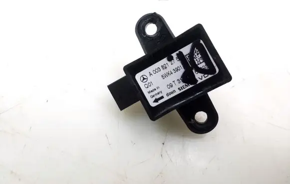 Mercedes-Benz ML W164 Airbag deployment crash/impact sensor A0038212751