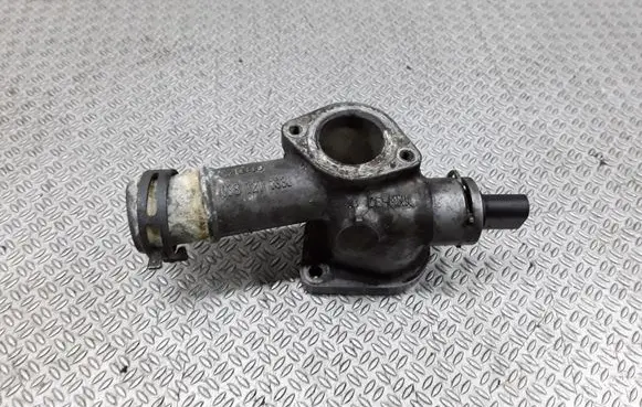 Volkswagen Sharan Engine coolant pipe/hose 038121133J