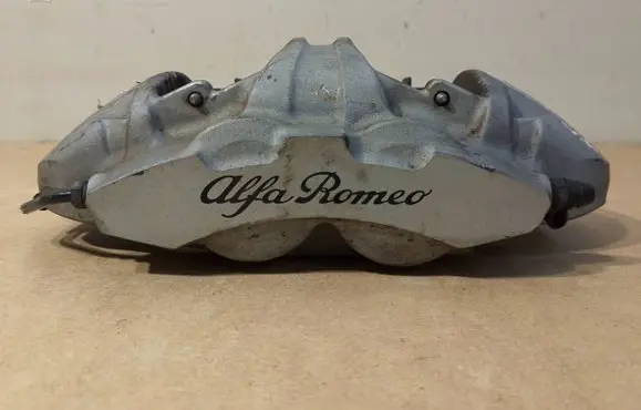 Alfa Romeo Stelvio Front brake caliper 20C29808