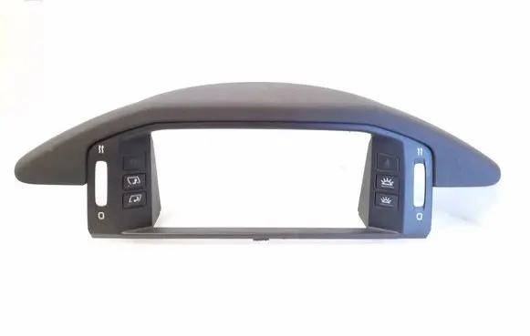 Radio/GPS head unit trim