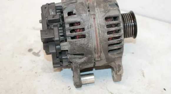 Skoda Fabia Mk2 (5J) Generator/alternator 03C903023D 0124325128