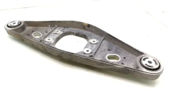Mercedes-Benz E W211 Rear differential/diff mount bracket A2303522206