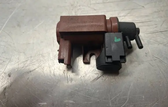 Ford Mondeo MK IV Turbo solenoid valve 6G9Q9E882CA