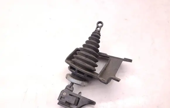 Volkswagen II LT Accelerator pedal position sensor 9013011640