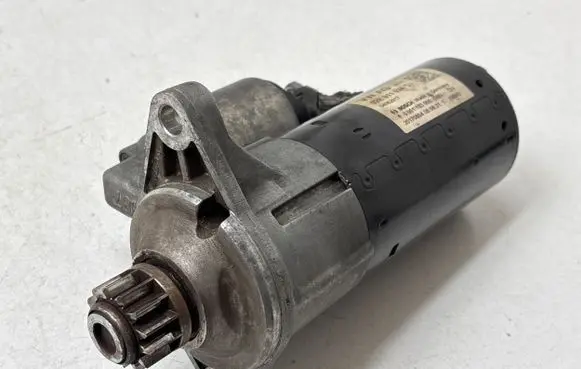 Volkswagen Caddy Starter motor 02E911024C 0001153005 04082017