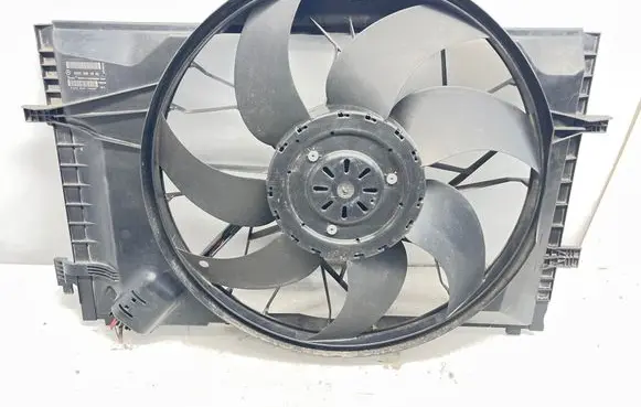 Mercedes-Benz CLK A209 C209 Electric radiator cooling fan A2035001693