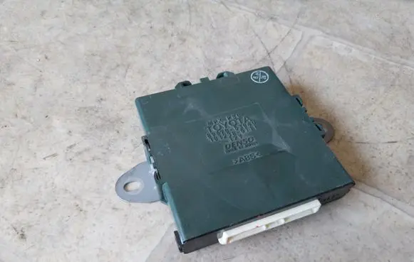 Lexus IS 220D-250-350 Parking PDC control unit/module 8967053040