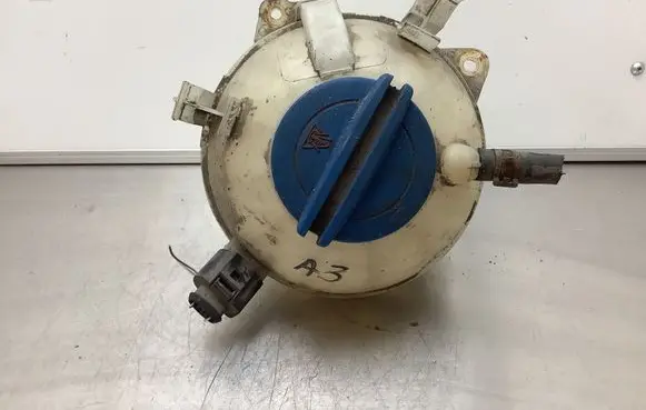 Audi A3 S3 8P Coolant expansion tank/reservoir 1K0121407A