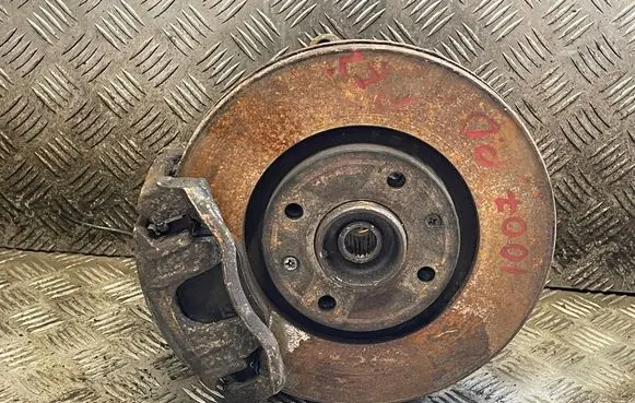 Peugeot 208 Front wheel hub