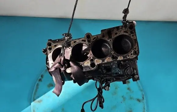 Volkswagen PASSAT B5.5 Engine block AEB IMPRK1391328