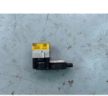 Hyundai Ioniq 5 Air conditioning (A/C) expansion valve 976R2GI500 VS2A0HNECA 131988800055