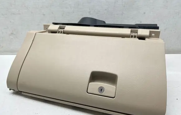 Subaru Legacy Glove box set 66208AL00A 66066AL10A