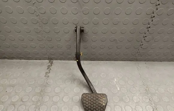 BMW 5 E60 E61 Brake pedal 1160421