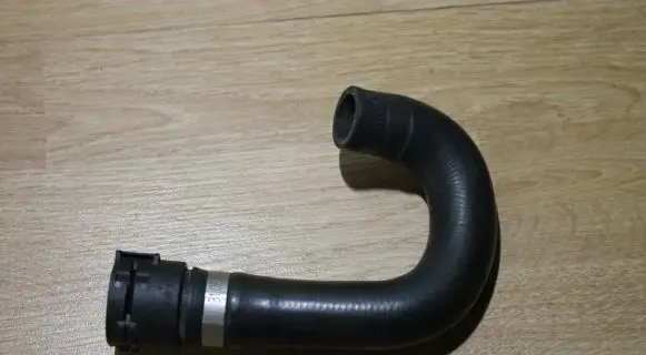 BMW X5 E53 Engine coolant pipe/hose 7791170