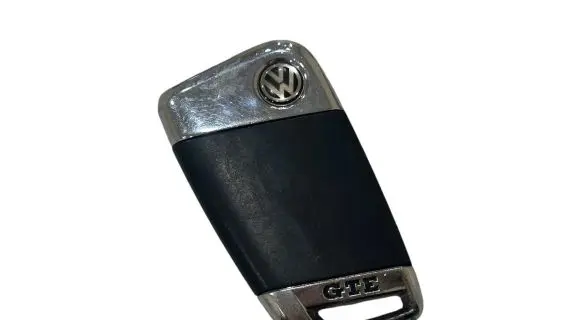 Volkswagen PASSAT B8 Ignition key/card 4B05WA00