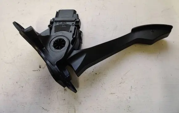 Ford Transit Accelerator throttle pedal 6C119F836CB 6PV00923800