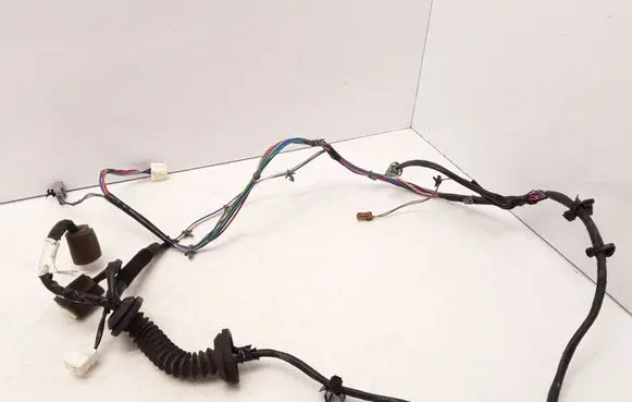Nissan Almera Tino Front door wiring loom 24125BU811