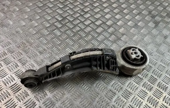 Jaguar F-Pace Front lower control arm/wishbone M8A23C256BB