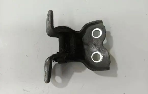 Toyota Avensis T250 Front door upper hinge 