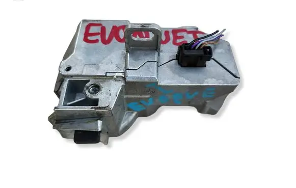 Land Rover Evoque I Steering wheel axle BJ323K772AD