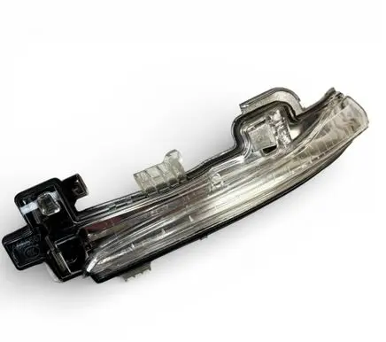 Volvo V40 Mirror indicator light 3100929 3100931