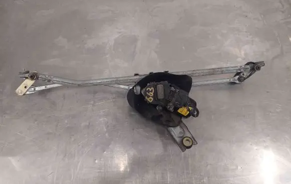 Mini One - Cooper R50 - 53 Front wiper linkage and motor 8377427