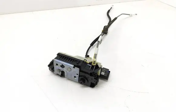Citroen C4 II Rear door lock 9685352080