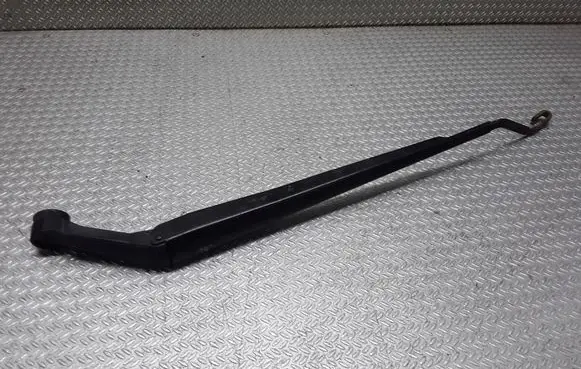 Toyota Corolla Verso E121 Front wiper blade arm