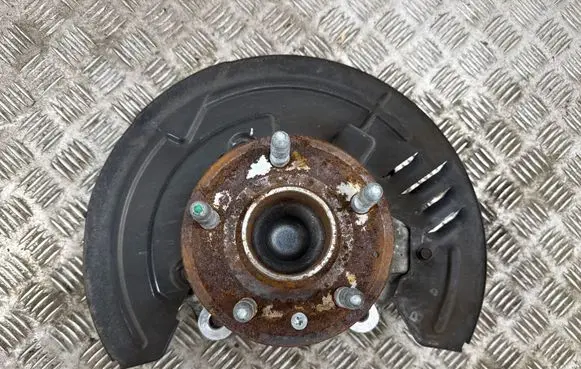 Chevrolet Camaro Front wheel hub 84004746 84169866 22998498