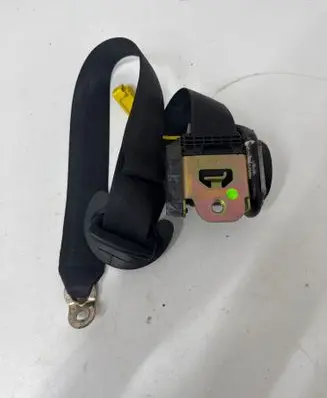 Volkswagen Jetta V Front seatbelt 1J4857706