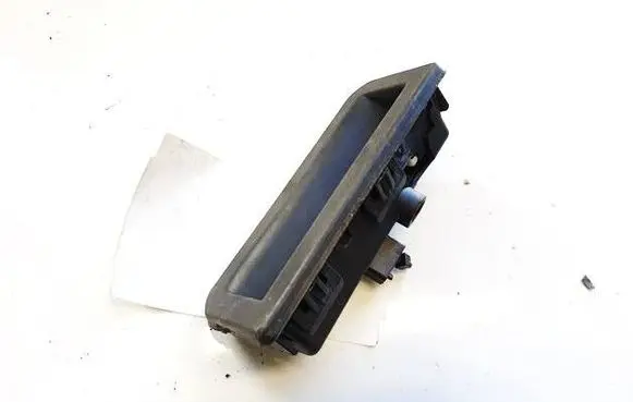 Skoda Karoq Tailgate/trunk/boot exterior handle 6V0827566 6V082756607S
